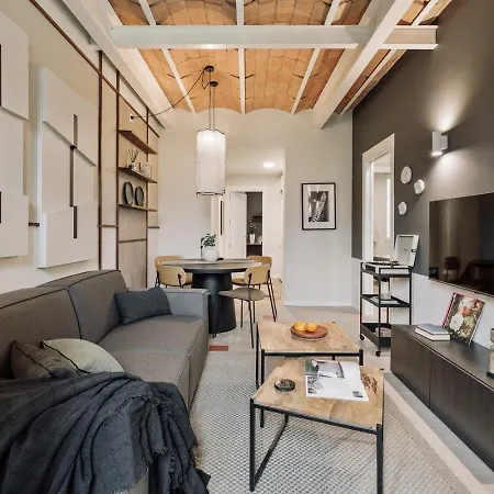 Andy - 2 Bedrooms And Office And Balcony In Eixample Dreta شقة *