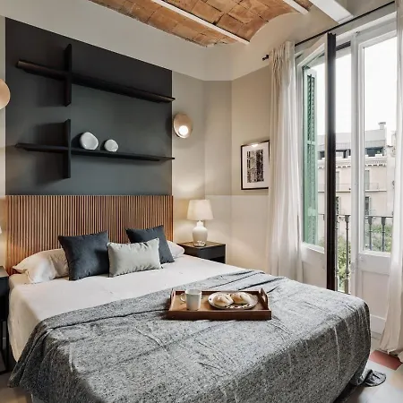 Andy - 2 Bedrooms And Office And Balcony In Eixample Dreta Apartmán