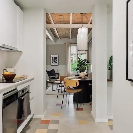 Andy - 2 Bedrooms And Office And Balcony In Eixample Dreta Apartmán Barcelona