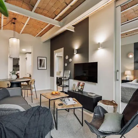 Andy - 2 Bedrooms And Office And Balcony In Eixample Dreta Apartmán *